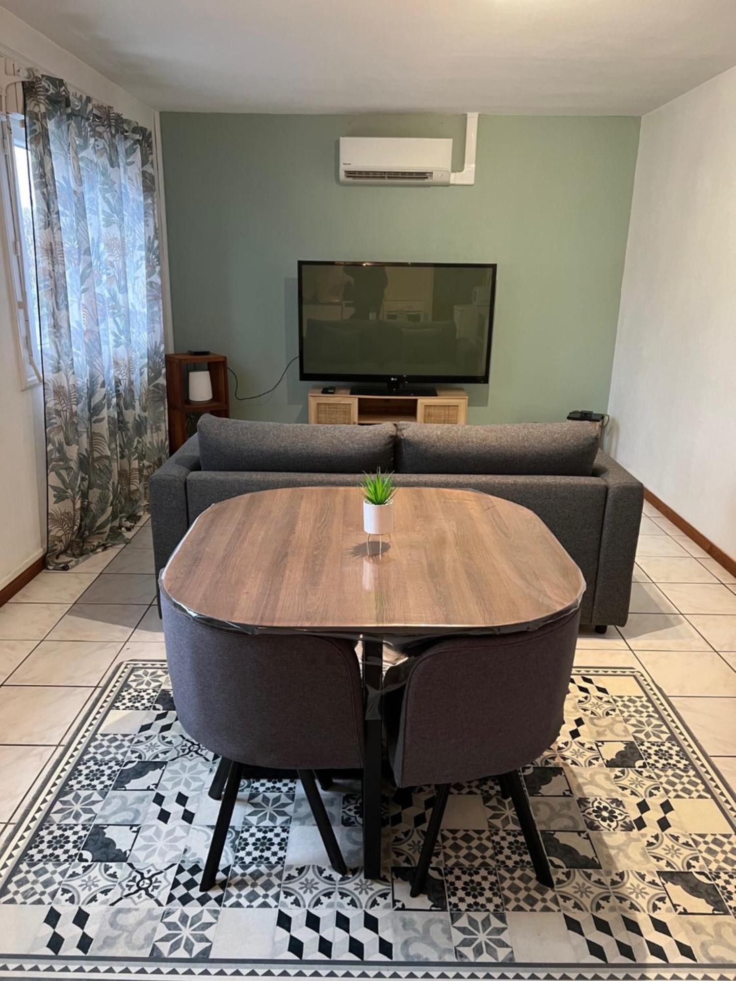 Appartement T2 Cosy Saint-Éloy-les-Mines Exteriér fotografie